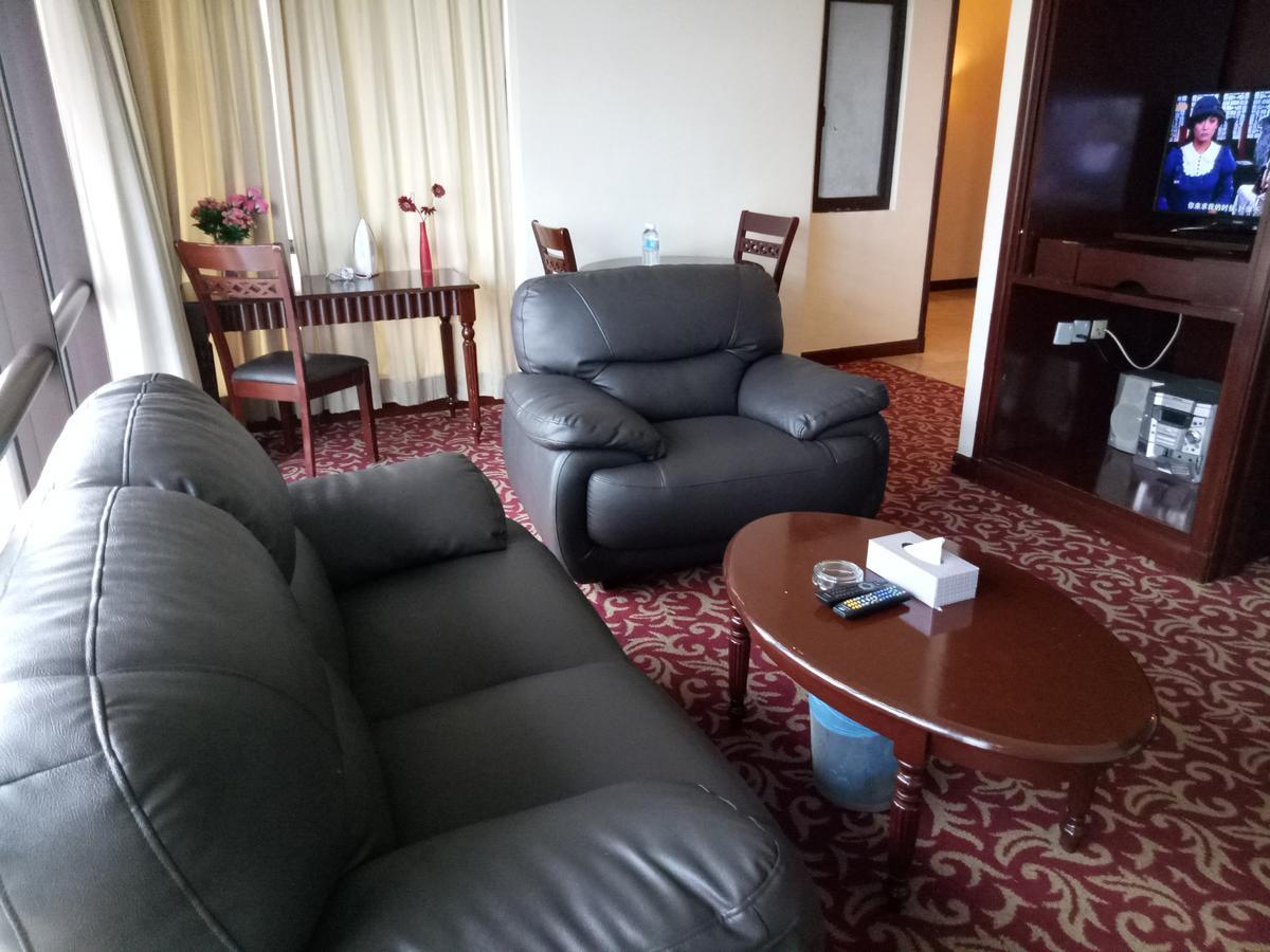 Best Service Suite At Times Square Kuala Lumpur Exterior photo
