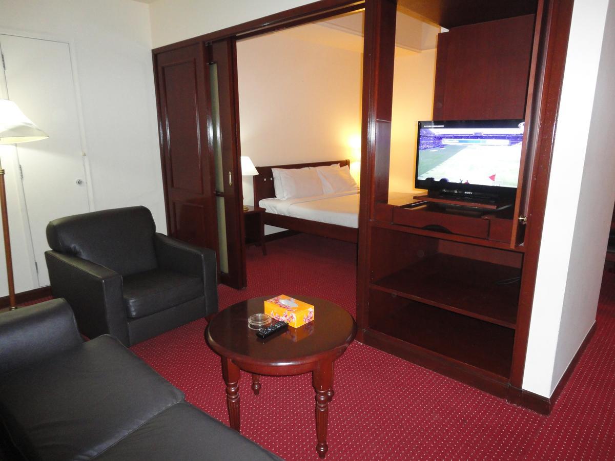 Best Service Suite At Times Square Kuala Lumpur Exterior photo